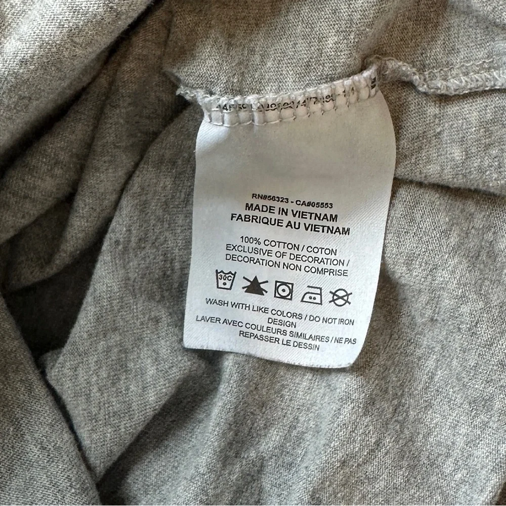 Nike Essentials The Nike Tee Boxy Cropped Loose Fit Short Sleeve Grey Small